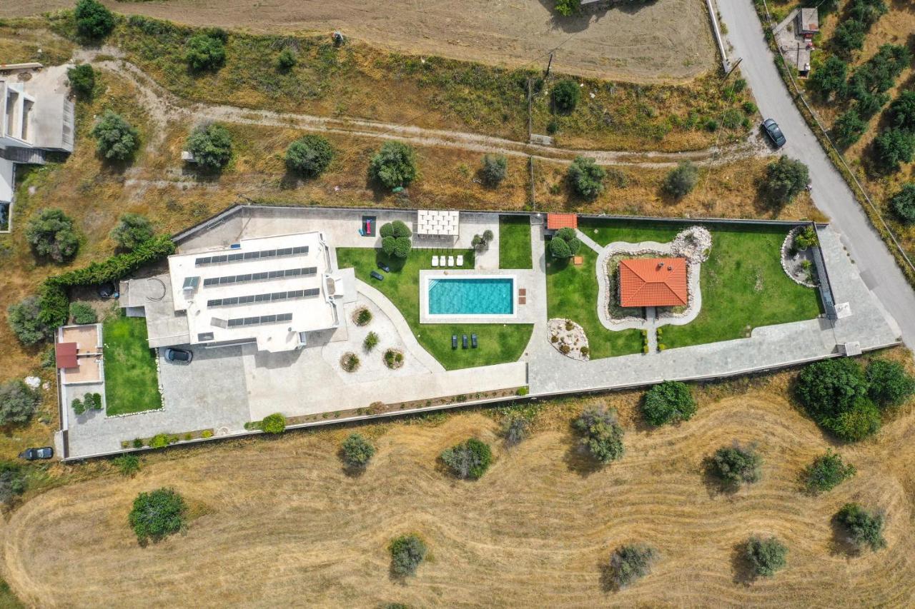 Marble Pool Villa Pastida Bagian luar foto